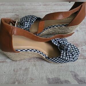 Old Navy Women's Wedges with Brown and Blue Gingham